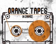 Orange Tapes in Garage in concerto