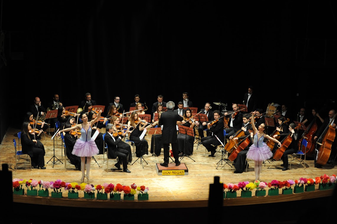 Stefania Argentieri e Orchestra Filarmonica Pugliese in concerto